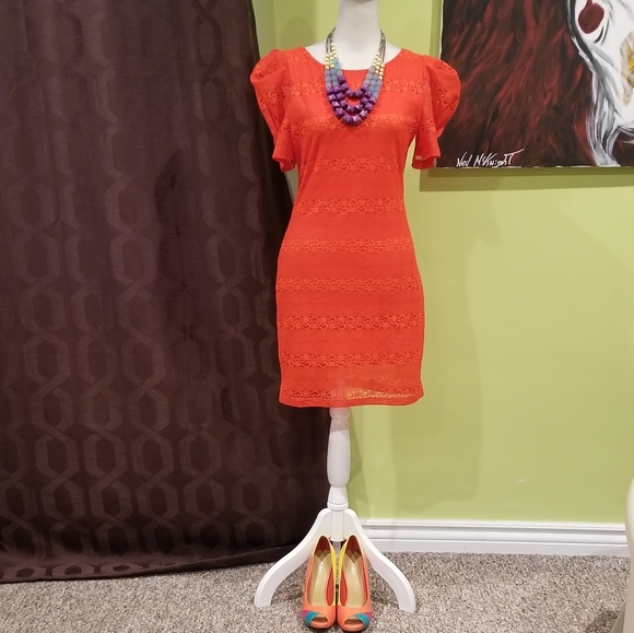 Forever 21 Dresses & Skirts - Bright Orange Mini Dress With Puff Sleeves